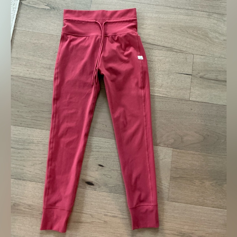 Vuori daily form leggings